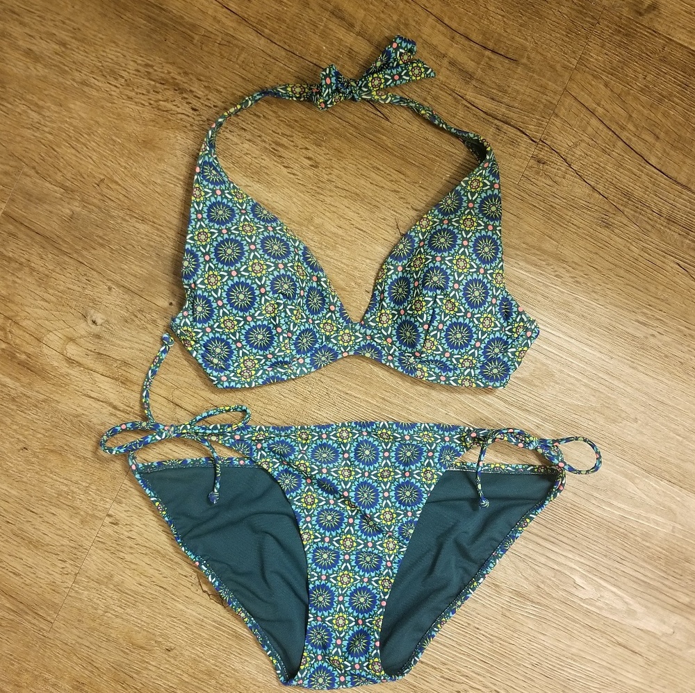 Old Navy Bikini Bottoms